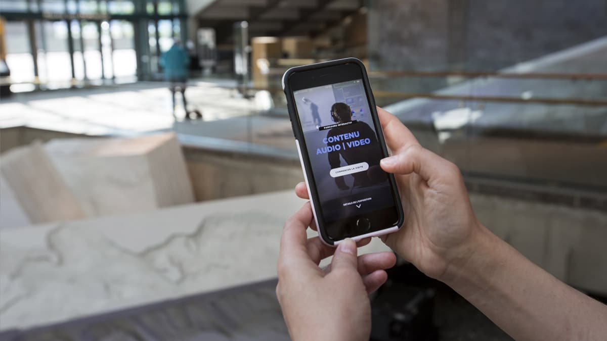L'application mobile du Musée offre des contenus exclusifs comme des vidéos