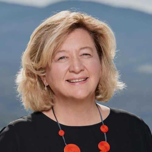 Andrée-Lise Méthot, O.Q. du cabinet de campagne de la Maison des sciences.