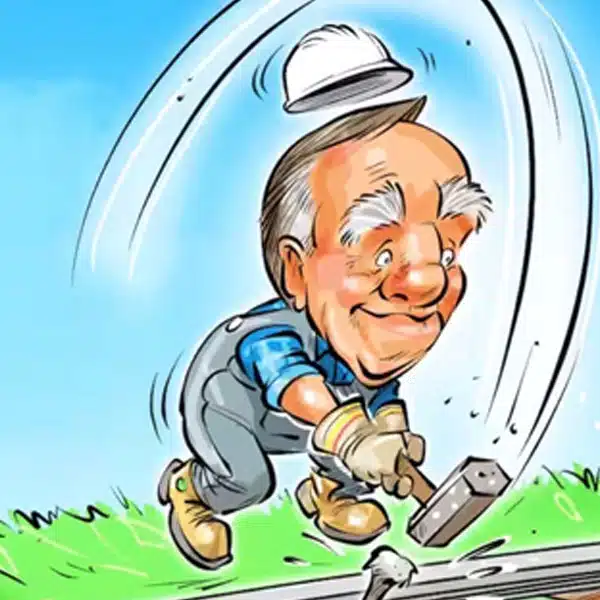 Caricature de François Legault portant un casque de construction cognant un clou dans des rails.