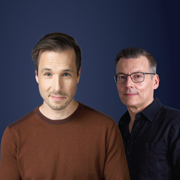 Photo qui représente sur un fond bleu foncé, Luc Langevin à gauche, et Stéphane Bourgouin à droite de l'image.